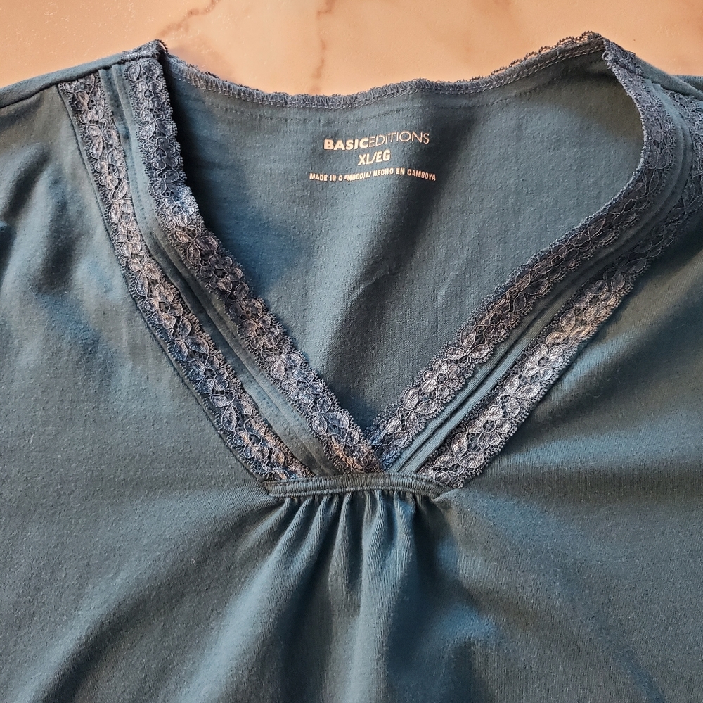 Basic Editions V-Neck Shirt Lace Trim size XL - Picture 5 of 10